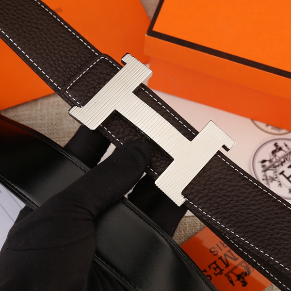 エルメス激安ベルト背面デザイン